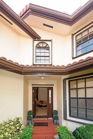 $6,500 | 9318 Northwest 50th Doral Circle South, Doral, FL 33178