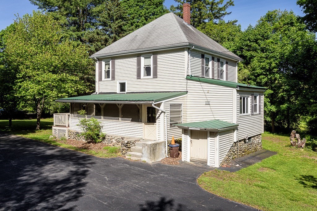 47 Green Street Danvers, MA 01923 - Photo 1 of 37