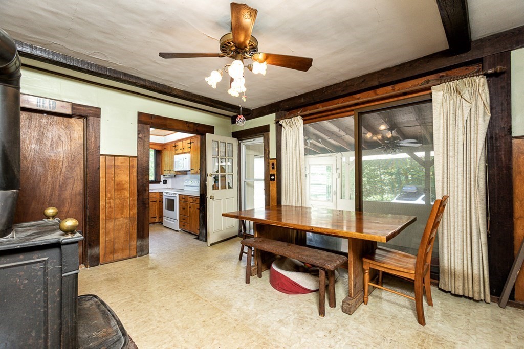 47 Green Street Danvers, MA 01923 - Photo 17 of 37