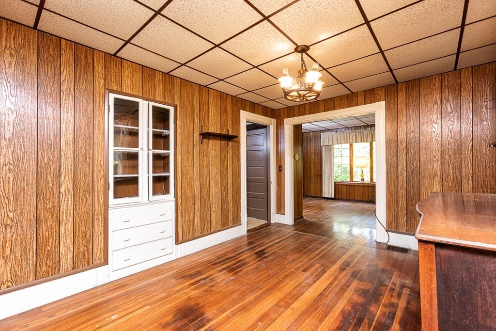 47 Green Street Danvers, MA 01923 - Photo 19 of 37