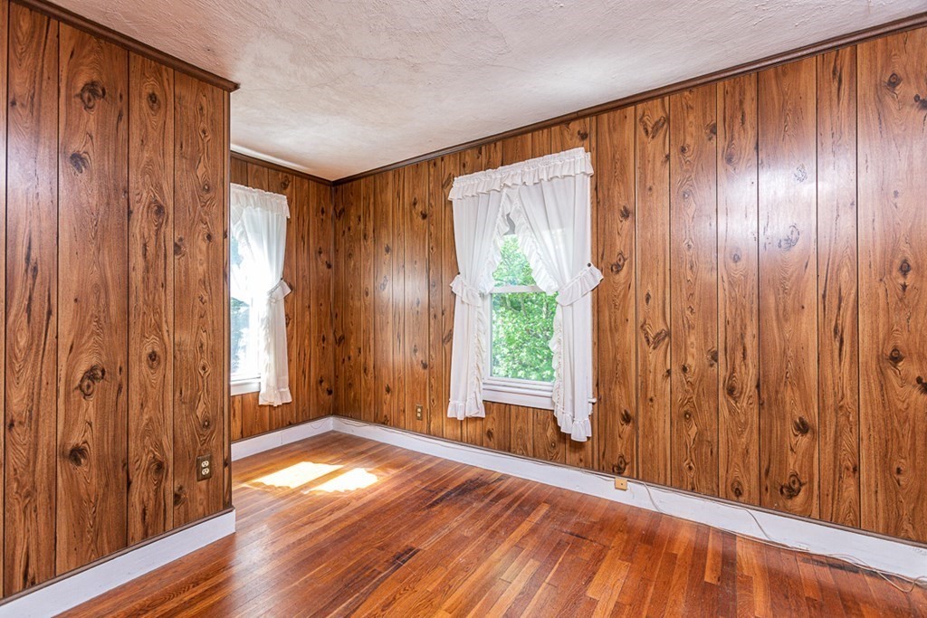 47 Green Street Danvers, MA 01923 - Photo 22 of 37