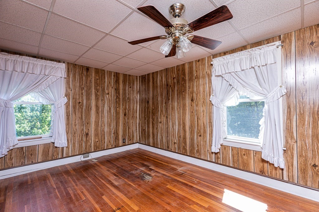 47 Green Street Danvers, MA 01923 - Photo 24 of 37