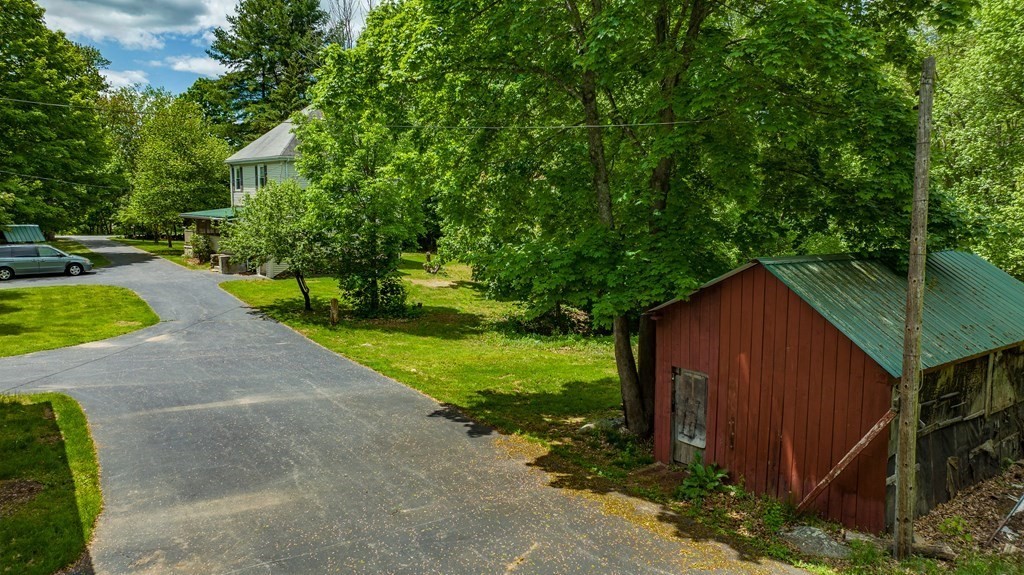 47 Green Street Danvers, MA 01923 - Photo 4 of 37