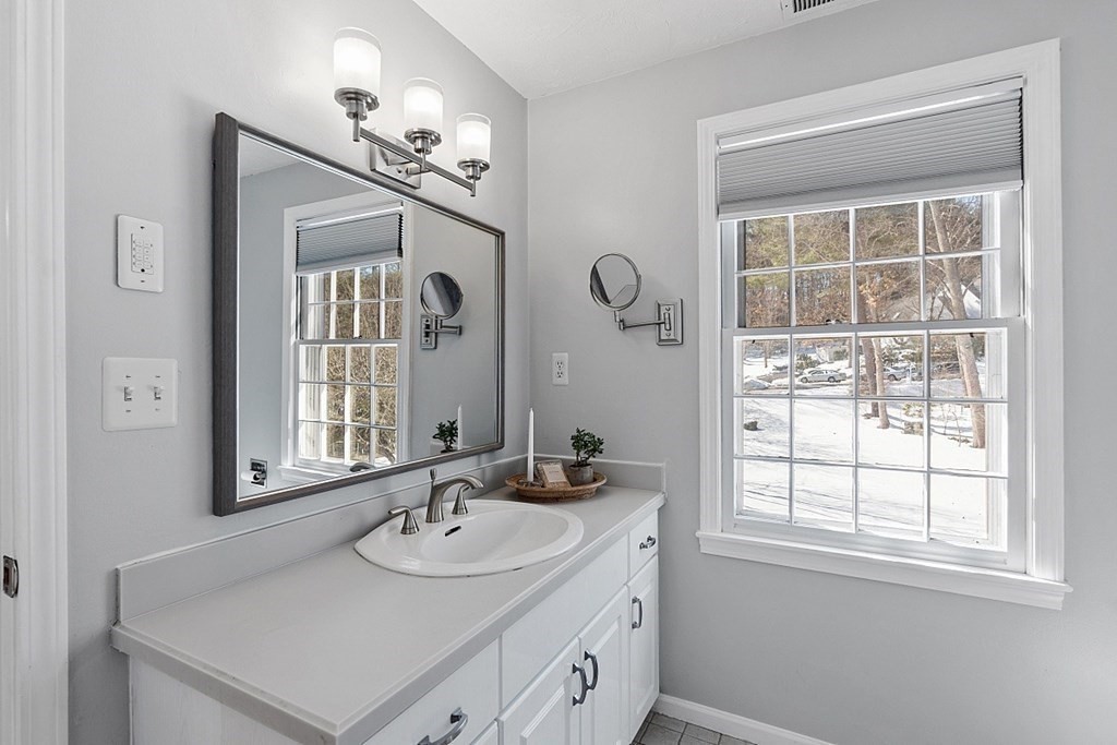 16 Seten Circle Andover, MA 01810 - Photo 24 of 41