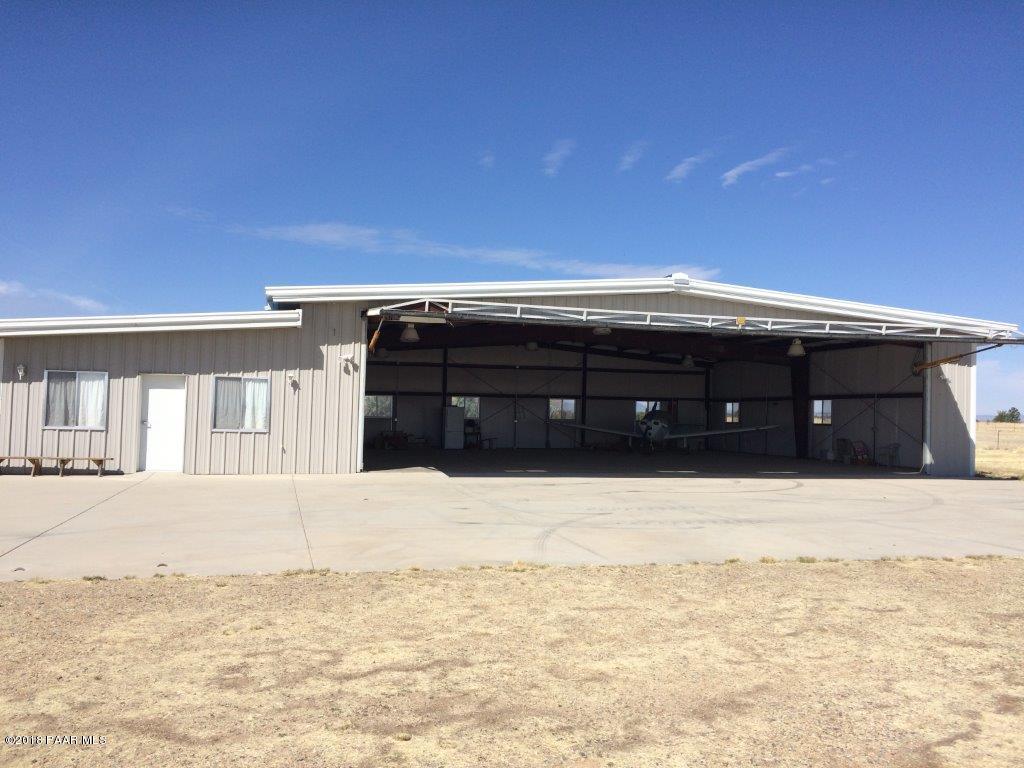 3400 West Runway Road Paulden, AZ 86334 - Photo 28 of 51 Detached Hangar