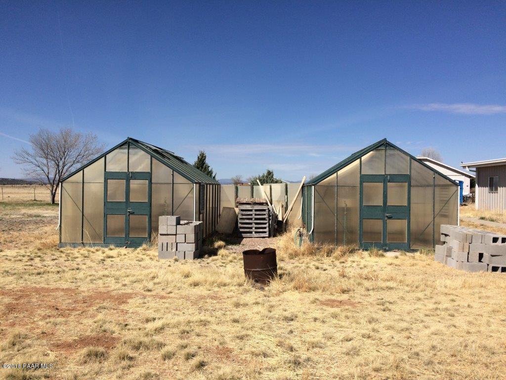 3400 West Runway Road Paulden, AZ 86334 - Photo 42 of 51 2 Greenhouses w/Water