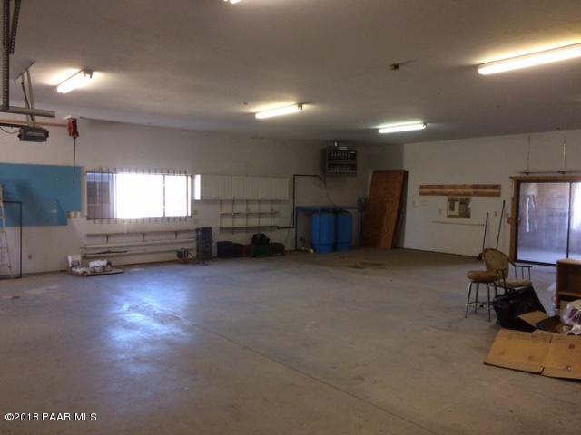 3400 West Runway Road Paulden, AZ 86334 - Photo 47 of 51 Attached Heated Hangar