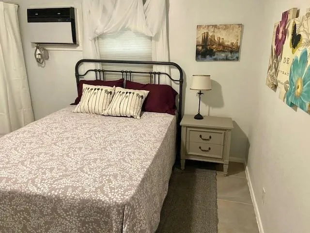 $1,375 | 801 Henry Clay Avenue, Unit 105, New Orleans, LA 70118