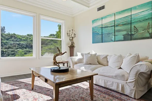 $2,549,000 | 7168 Camino Las Ramblas, Camarillo, CA 93012