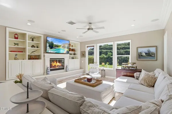 $2,549,000 | 7168 Camino Las Ramblas, Camarillo, CA 93012