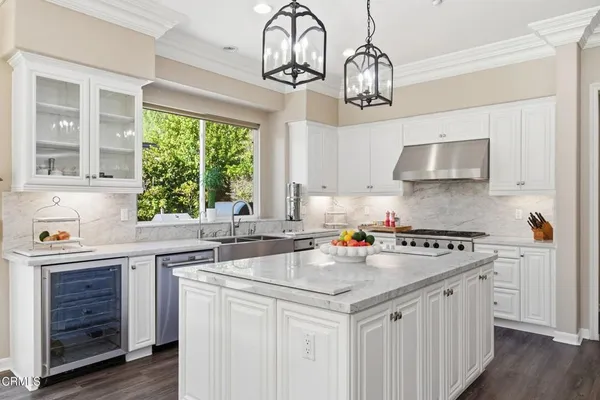 $2,549,000 | 7168 Camino Las Ramblas, Camarillo, CA 93012