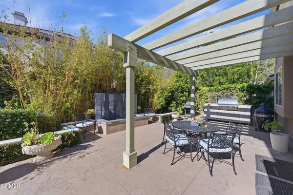 $2,549,000 | 7168 Camino Las Ramblas, Camarillo, CA 93012