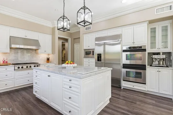 $2,549,000 | 7168 Camino Las Ramblas, Camarillo, CA 93012
