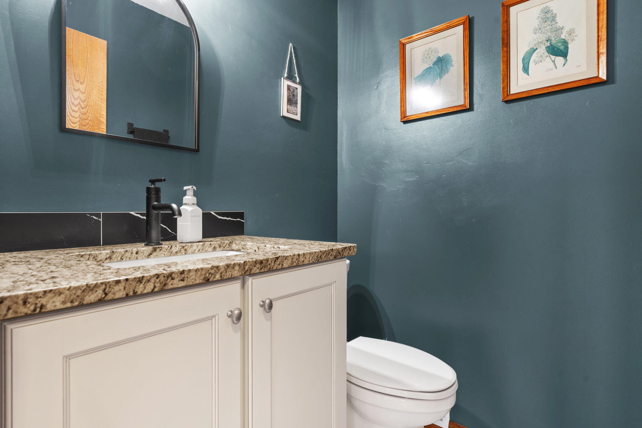 13855 Belding Road Northeast Belding, MI 48809 - Photo 27 of 117 26-web-or-mls-018