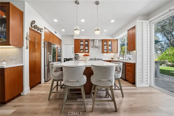 $1,225,000 | 23327 Summerglen Place, Valencia, CA 91354