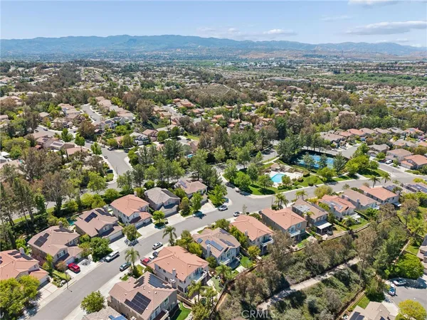 $1,225,000 | 23327 Summerglen Place, Valencia, CA 91354