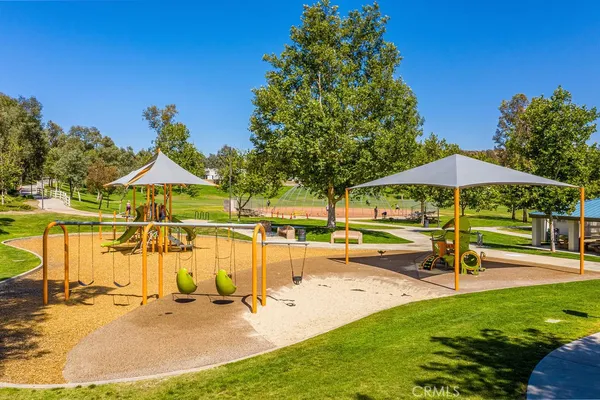 $1,225,000 | 23327 Summerglen Place, Valencia, CA 91354