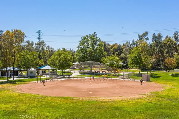 $1,225,000 | 23327 Summerglen Place, Valencia, CA 91354