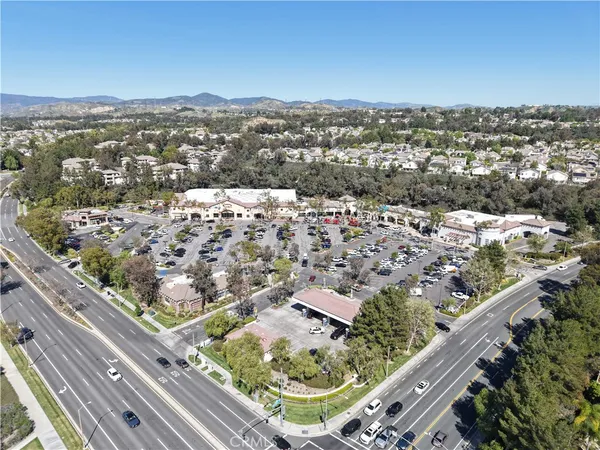 $1,225,000 | 23327 Summerglen Place, Valencia, CA 91354