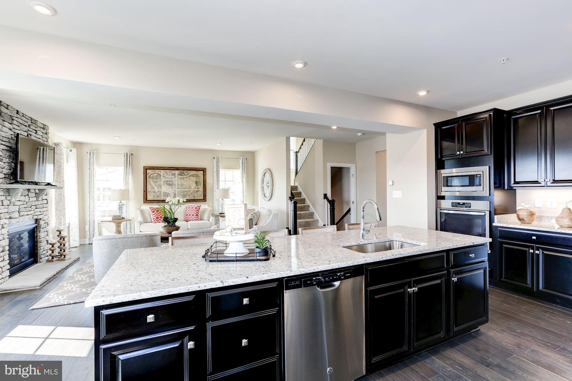 5214 Red Maple Drive Frederick, MD 21703 - Photo 8 of 20 Kitchen