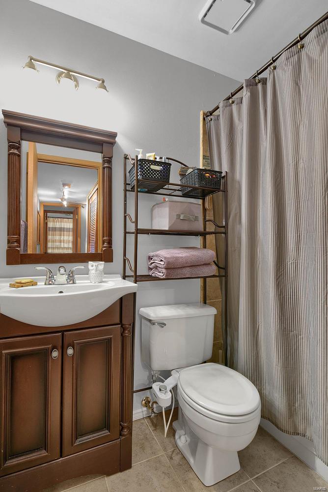 709 Ridgeside Drive, Unit K Ballwin, MO 63021 - Photo 12 of 25 Gallery Image 12