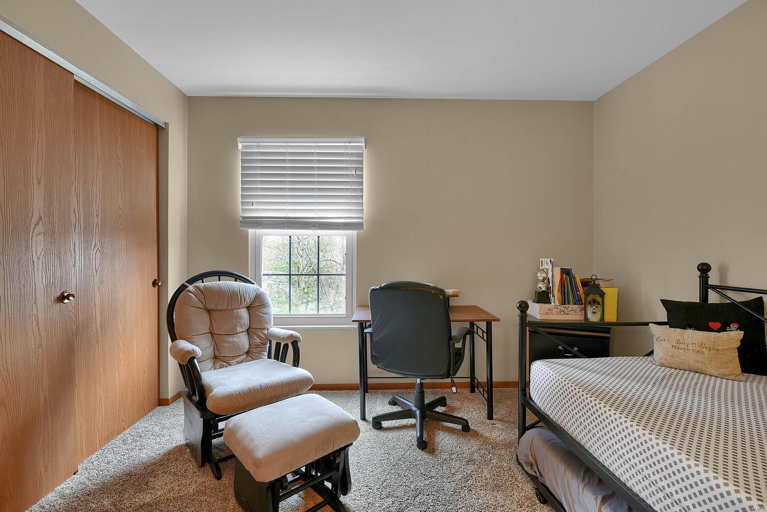 709 Ridgeside Drive, Unit K Ballwin, MO 63021 - Photo 14 of 25 Gallery Image 14