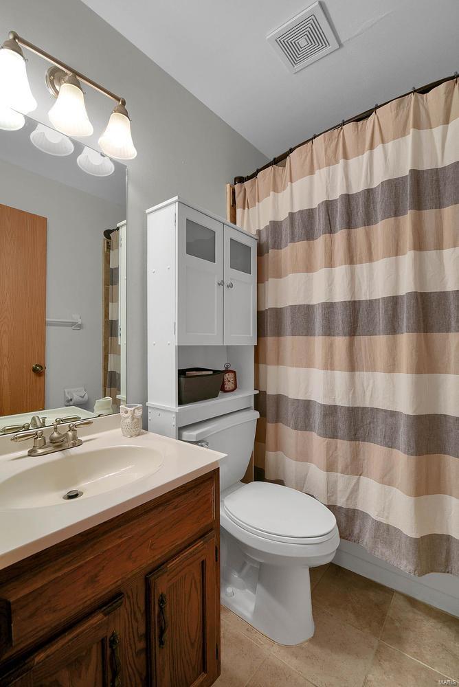 709 Ridgeside Drive, Unit K Ballwin, MO 63021 - Photo 16 of 25 Gallery Image 16