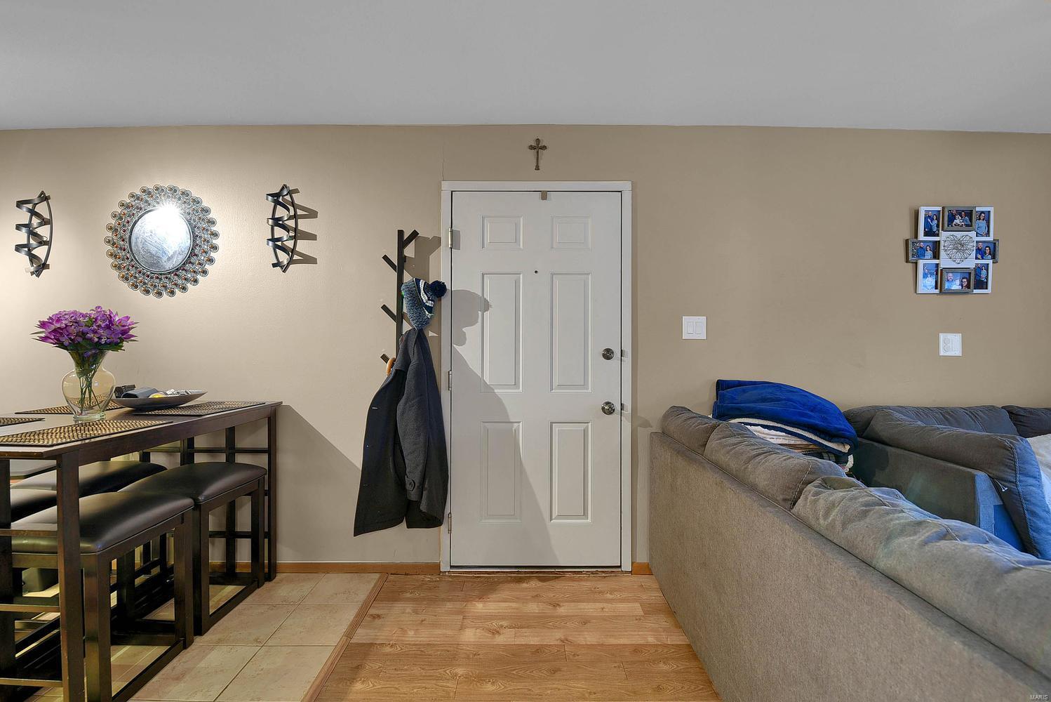 709 Ridgeside Drive, Unit K Ballwin, MO 63021 - Photo 8 of 25 Gallery Image 8