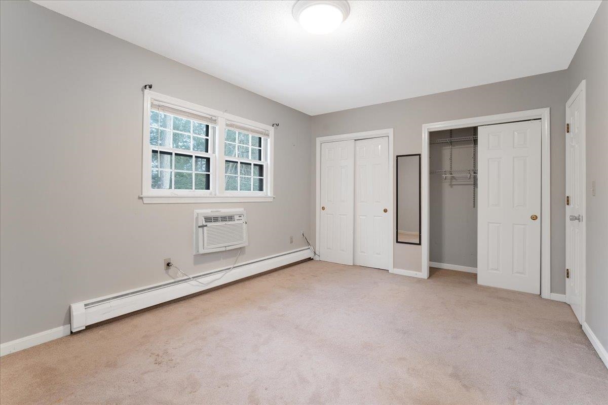 90 Golfview Drive Manchester, NH 03102 - Photo 18 of 34