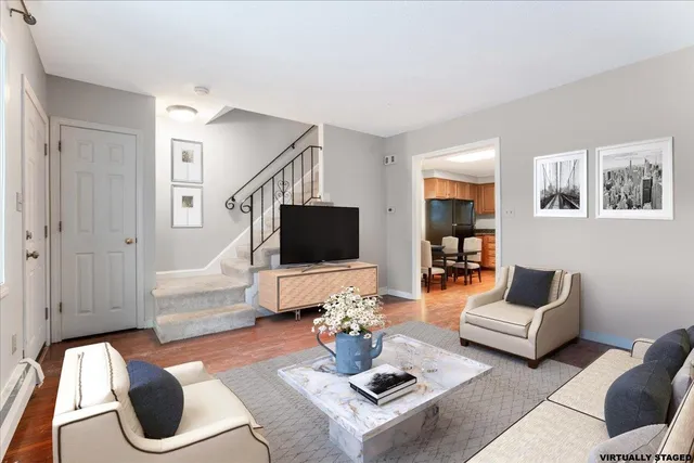 $315,000 | 90 Golfview Drive, Manchester, NH 03102