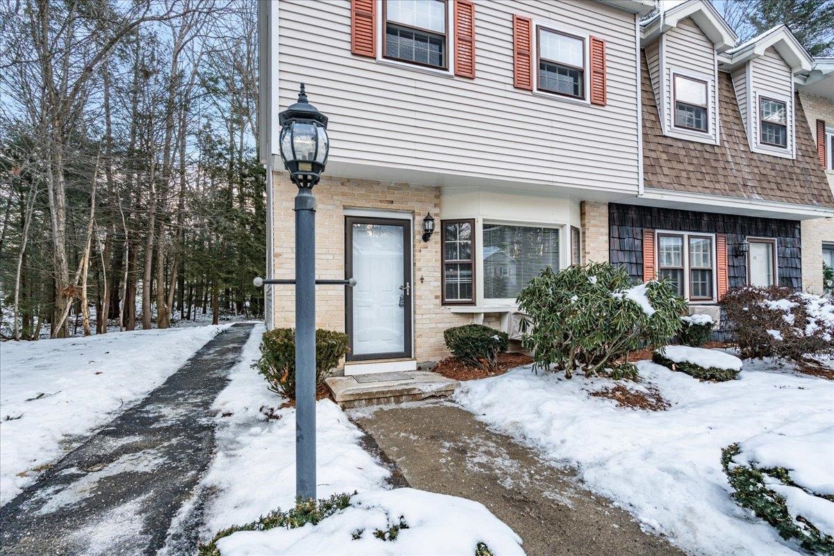 90 Golfview Drive Manchester, NH 03102 - Photo 29 of 34