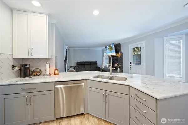 $739,000 | 27614 76th Avenue East, Graham, WA 98338