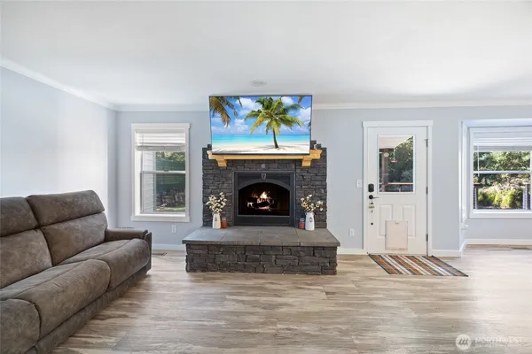 $739,000 | 27614 76th Avenue East, Graham, WA 98338