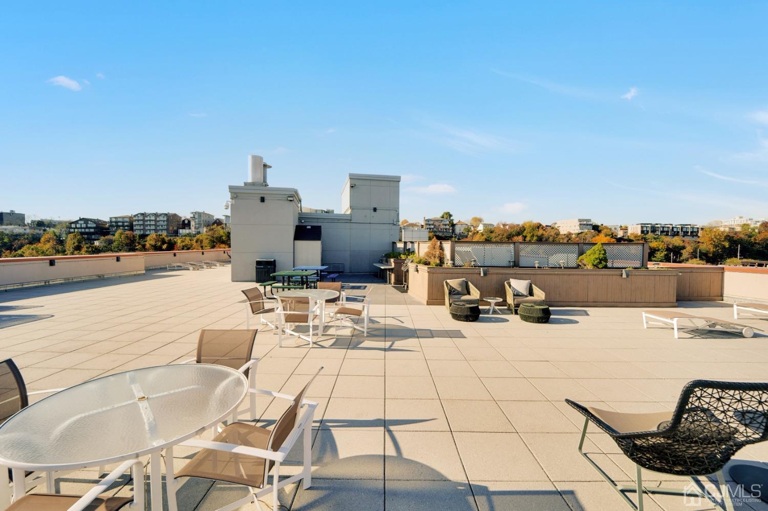 301 Hudson Park Edgewater, NJ 07020 - Photo 37 of 44 a view of a terrace