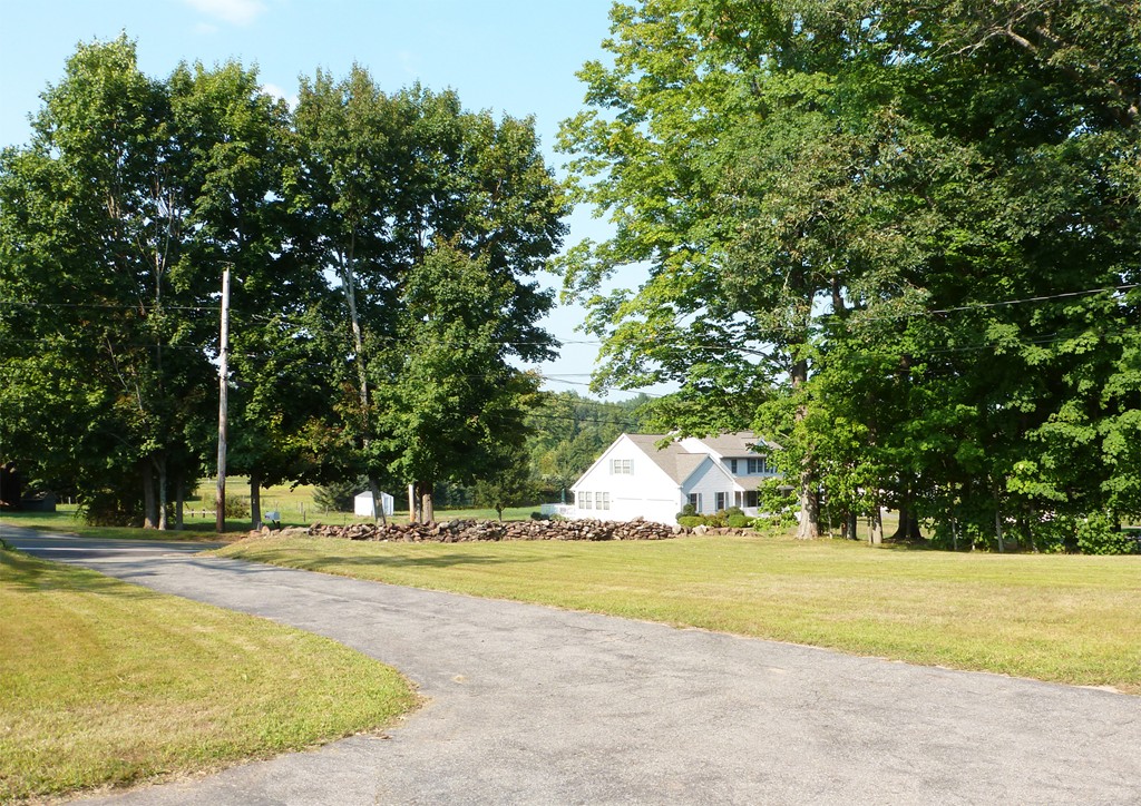 90 Pease Road East Longmeadow, MA 01028 - Photo 25 of 25 Gallery Image 25