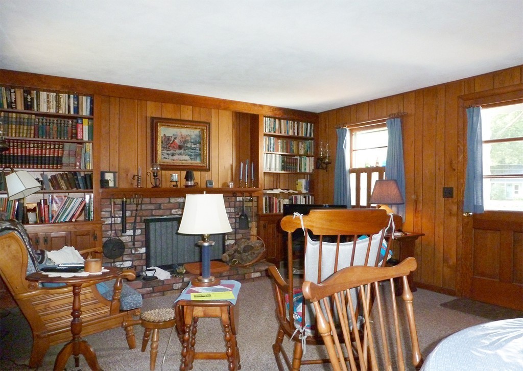 90 Pease Road East Longmeadow, MA 01028 - Photo 10 of 25 Gallery Image 10