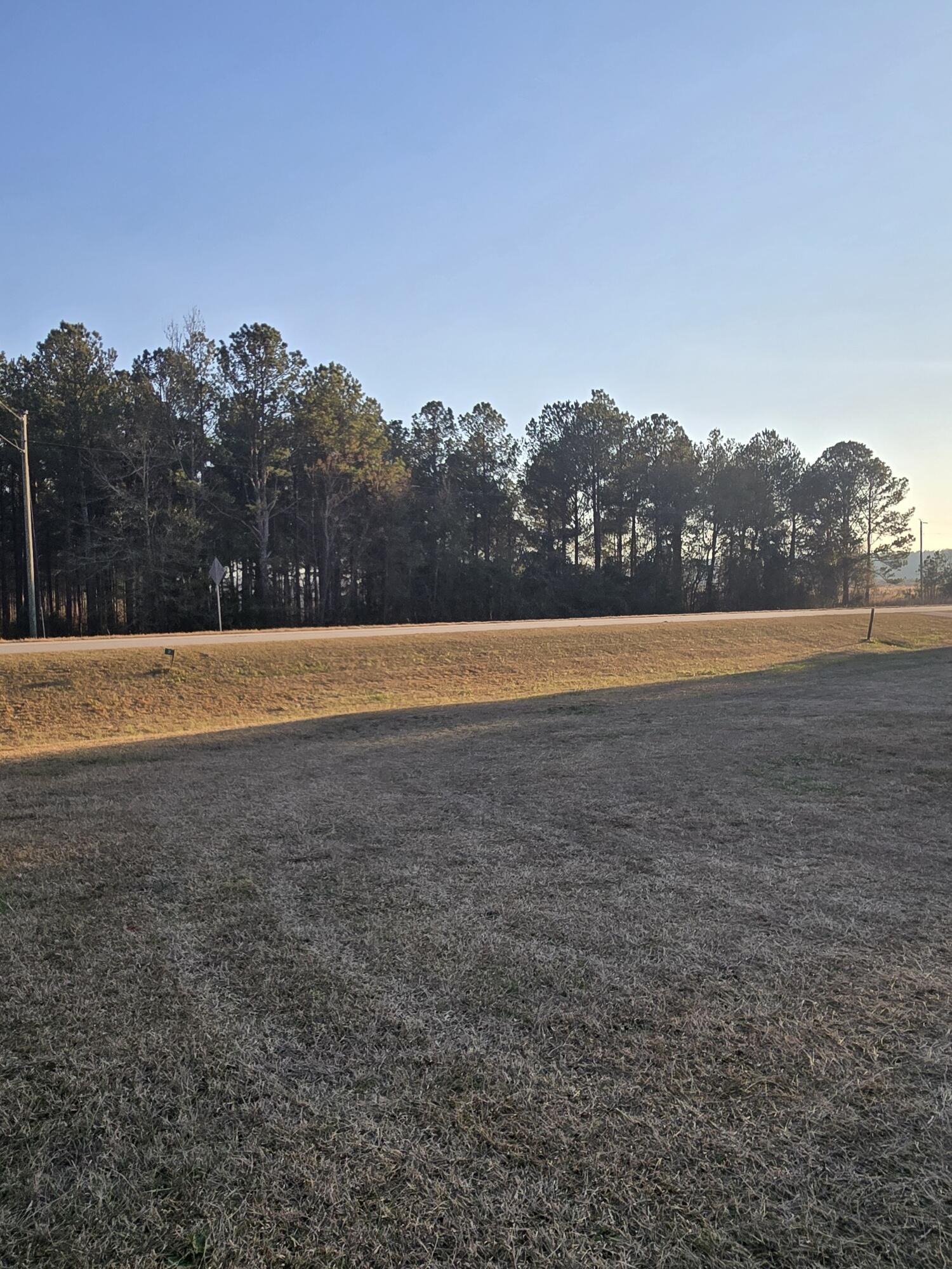 7051 Danburg Road Tignall, GA 30668 - Photo 3 of 14 20251216_161955_resized