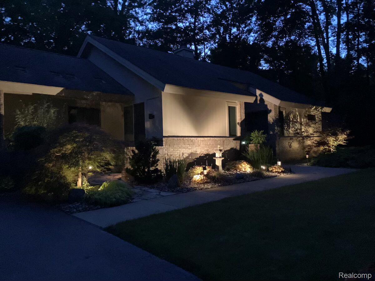 5388 Hartland Road Fenton, MI 48430 - Photo 74 of 74 IMG_2077.jpeg