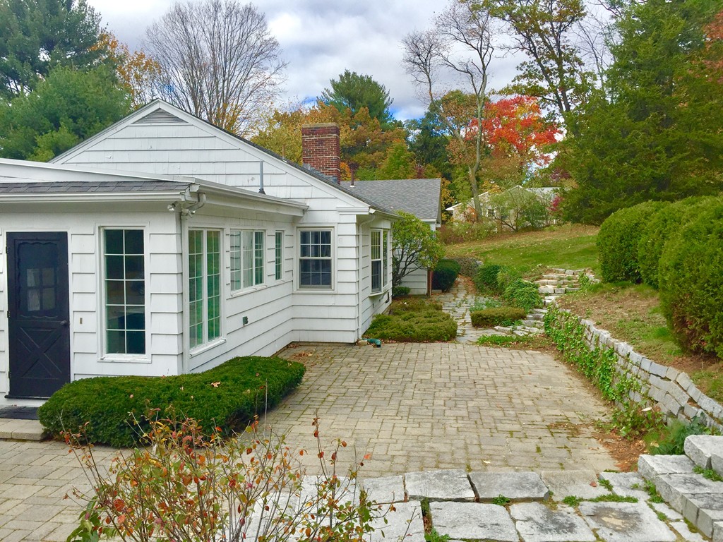 651 Trull Road Tewksbury, MA 01876 - Photo 3 of 30 Gallery Image 3