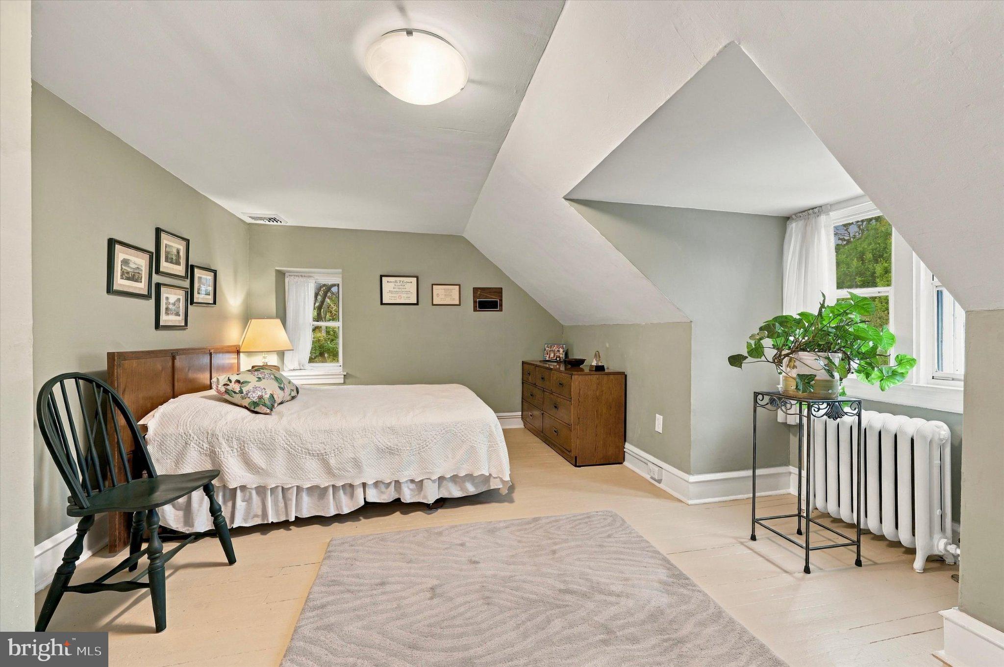 7811 Winston Road Philadelphia, PA 19118 - Photo 25 of 39 Bedroom 4