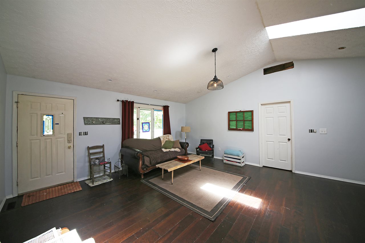 1232 South Garrison Chapel Road Bloomington, IN 47403 - Photo 3 of 29 Gallery Image 3