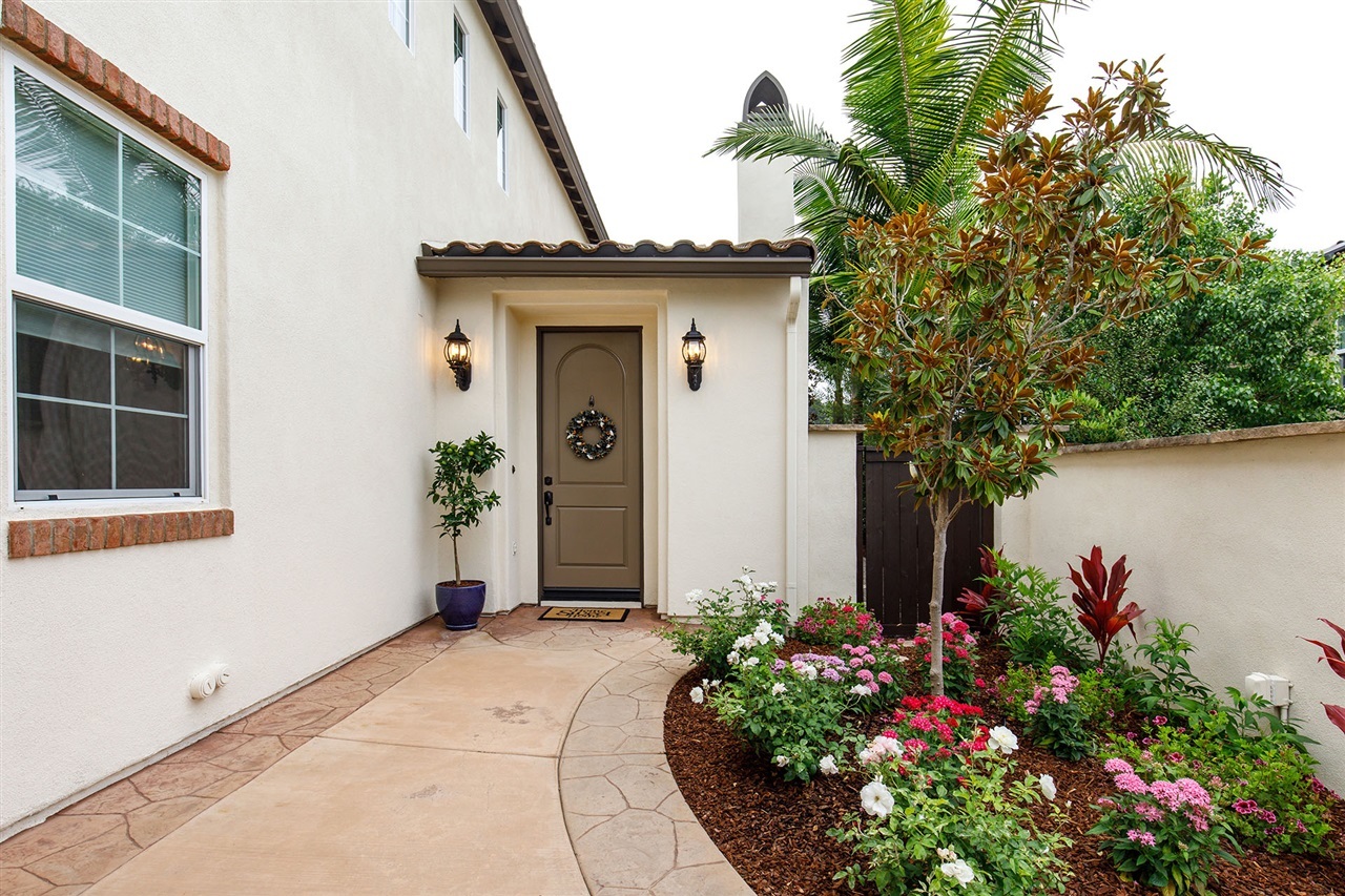 2375 Lapis Road Carlsbad, CA 92009 - Photo 2 of 25
