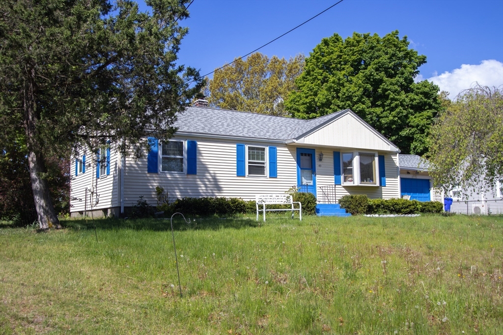 49 Fitzgerald Road Springfield, MA 01104 - Photo 4 of 41