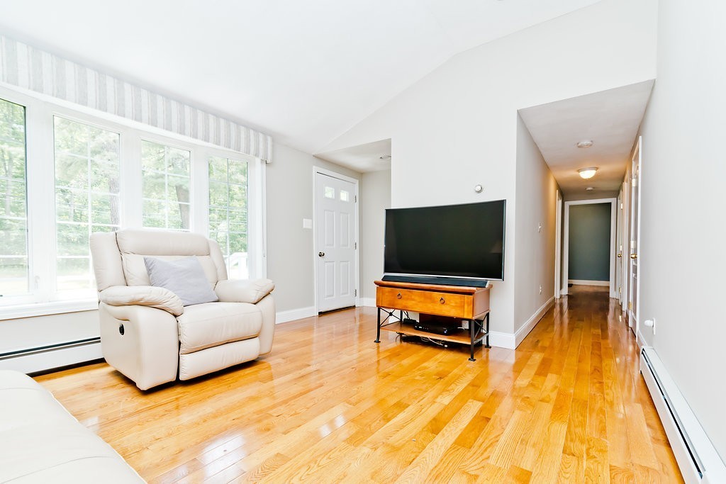 121 Main Street Townsend, MA 01469 - Photo 8 of 21 Gallery Image 8