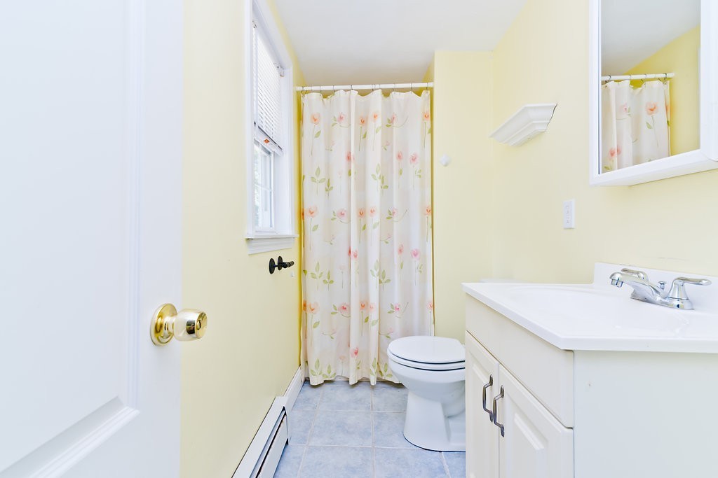121 Main Street Townsend, MA 01469 - Photo 9 of 21 Gallery Image 9
