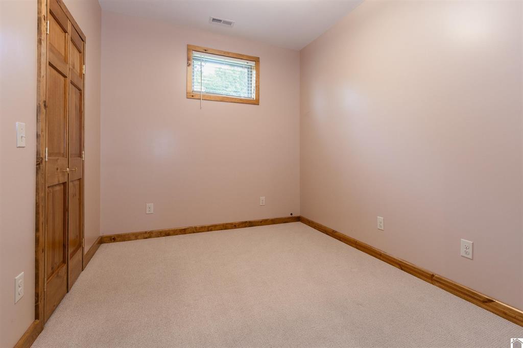 1430 Spence Chapel Road Mayfield, KY 42066 - Photo 30 of 50 137298-d2d3d4a9-22f4-4e65-8ef6-3c9d263bb