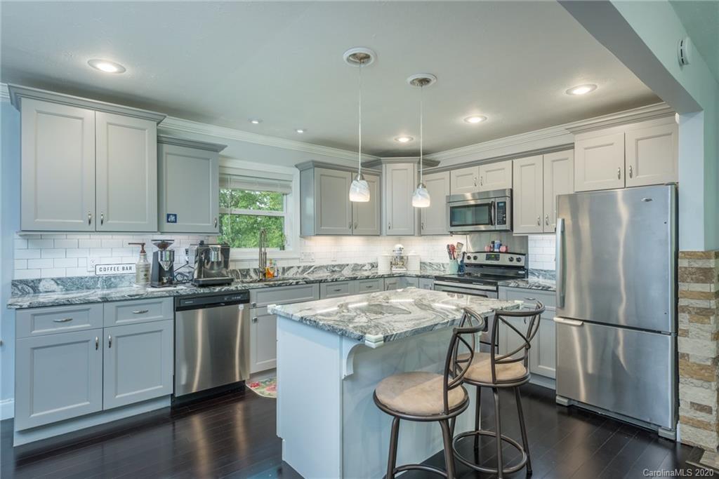 80 Laurel Haven Road Fairview, NC 28730 - Photo 12 of 39 Gallery Image 12