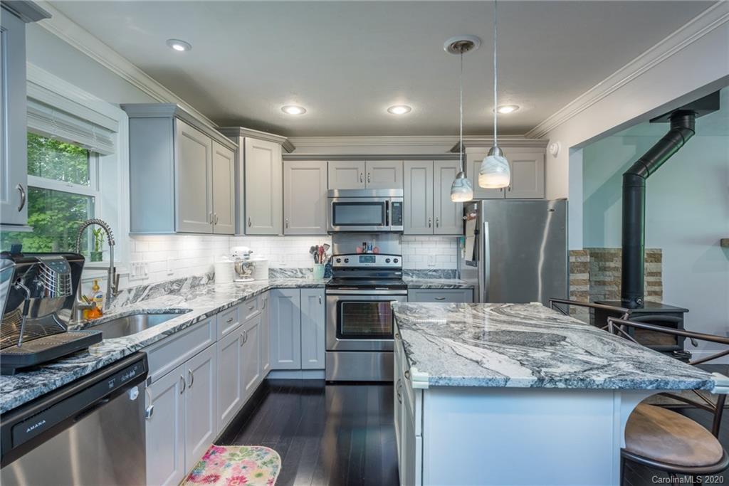 80 Laurel Haven Road Fairview, NC 28730 - Photo 17 of 39 Gallery Image 17