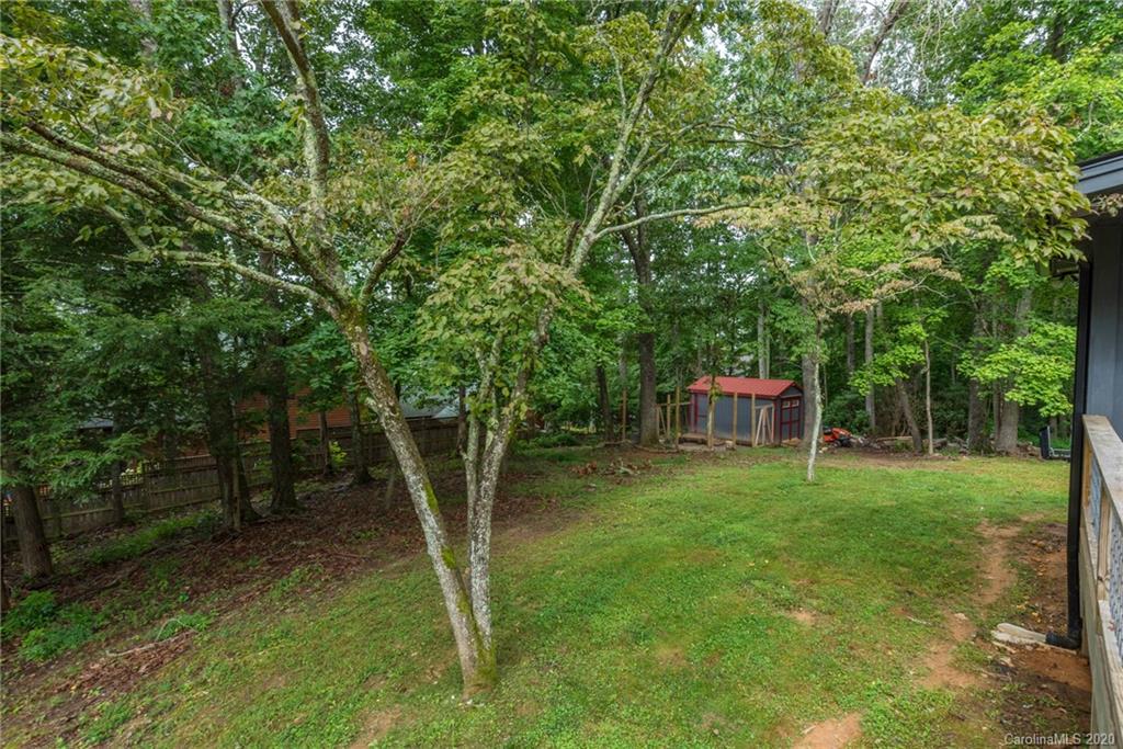 80 Laurel Haven Road Fairview, NC 28730 - Photo 34 of 39 Gallery Image 34