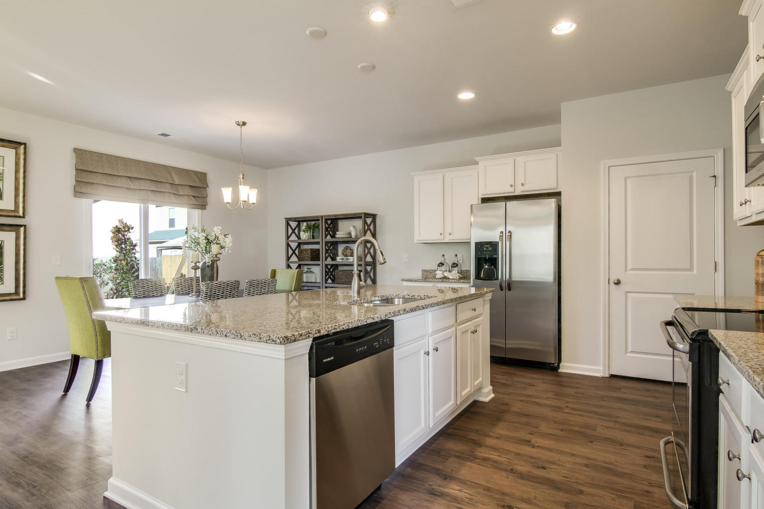 145 Stoney Creek Way Moncks Corner, SC 29461 - Photo 6 of 15 20170211153206415590000000-o